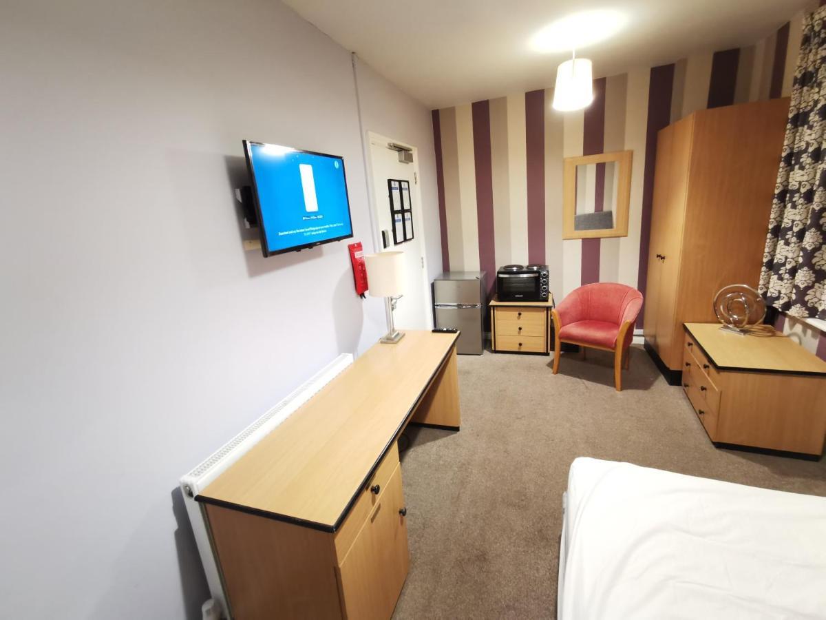 Aspire 860 Hotel Colchester Buitenkant foto