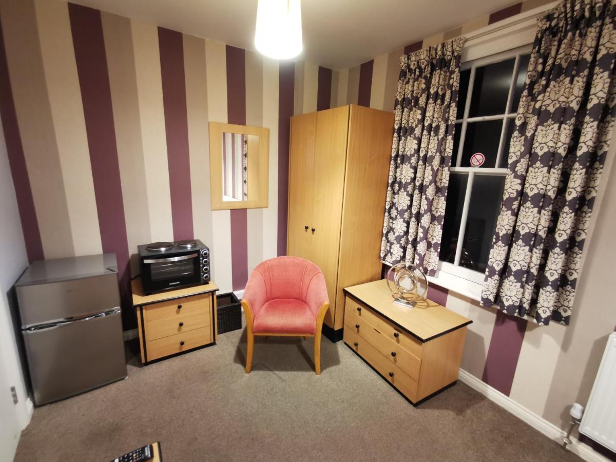 Aspire 860 Hotel Colchester Buitenkant foto