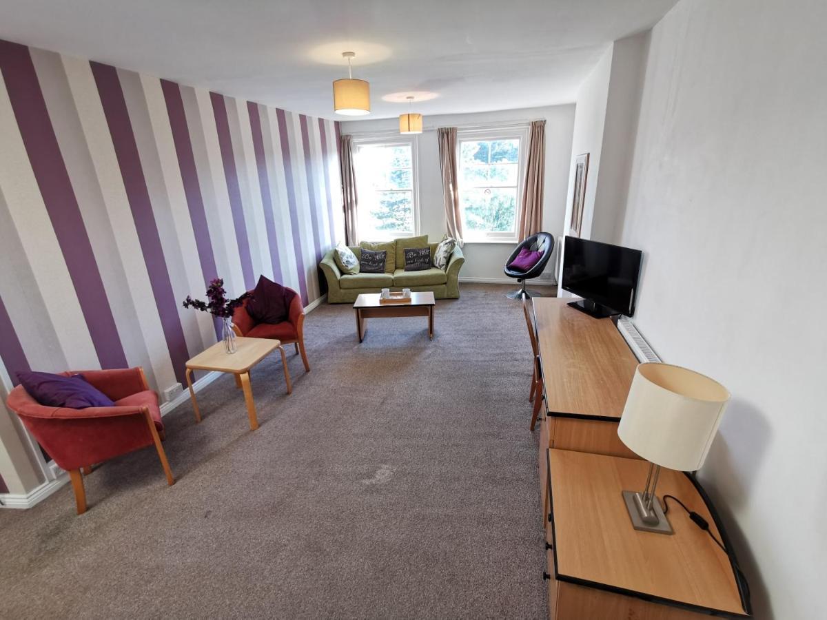 Aspire 860 Hotel Colchester Buitenkant foto