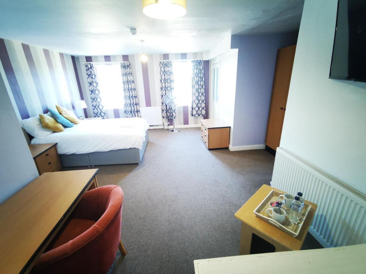 Aspire 860 Hotel Colchester Buitenkant foto