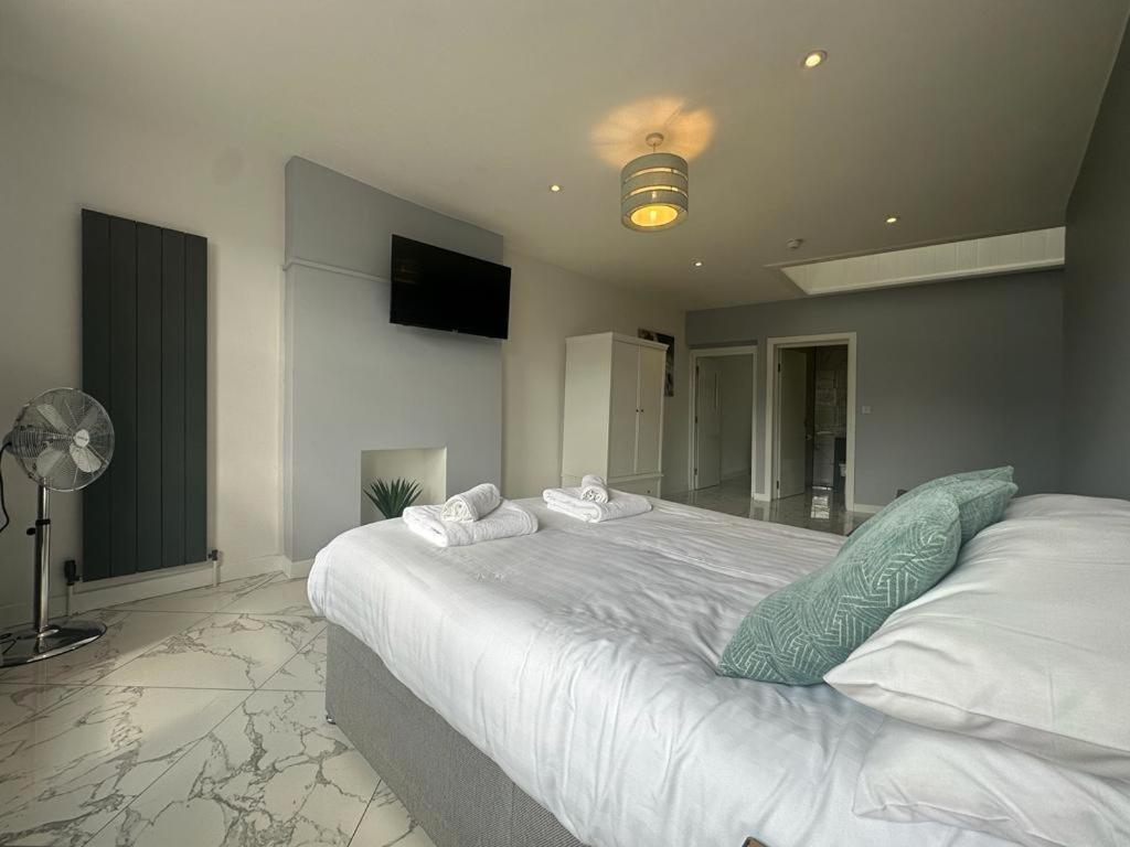 Aspire 860 Hotel Colchester Buitenkant foto